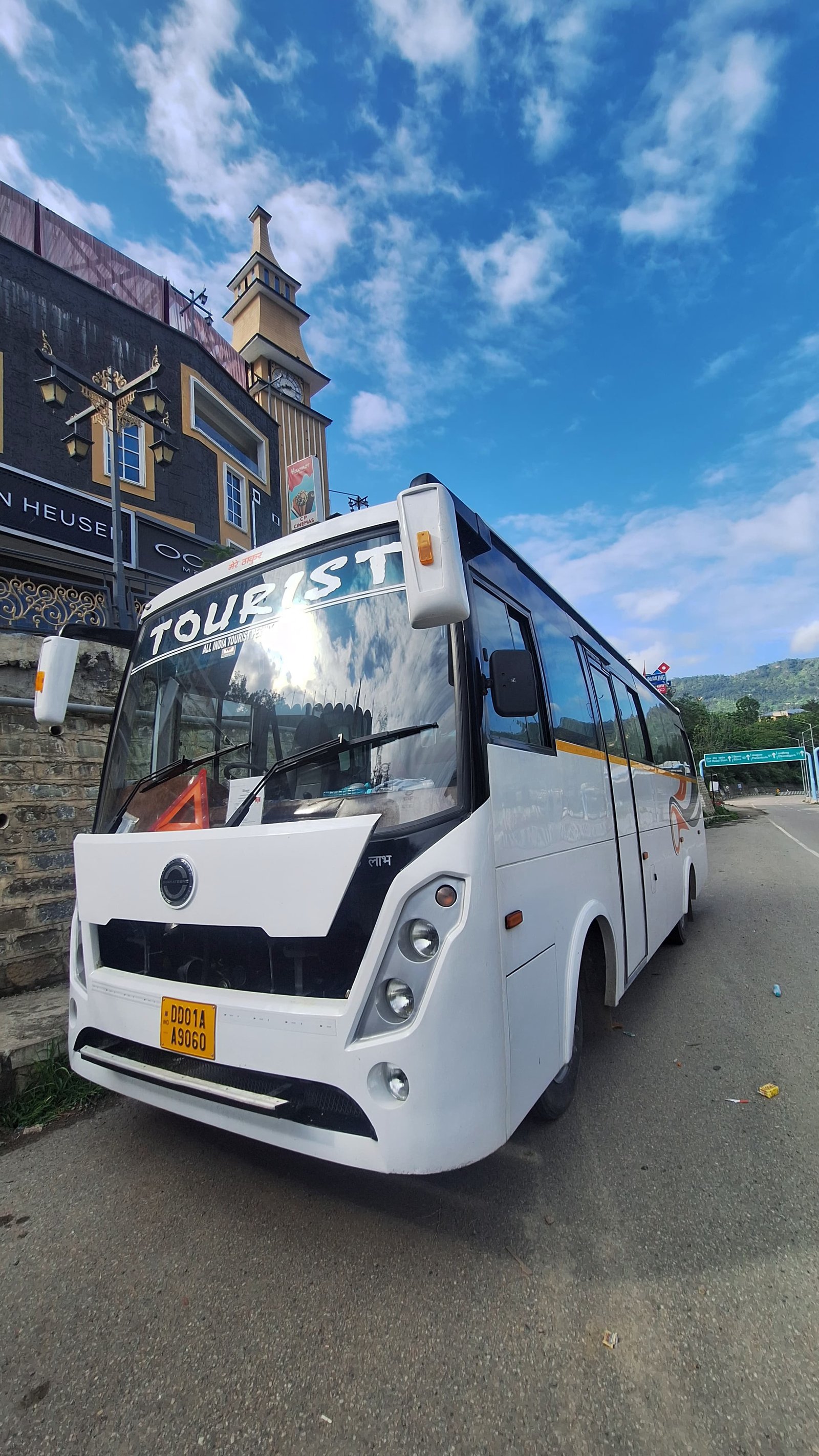 45 Seater Luxury Bus In Delhi